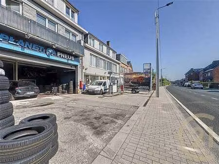 rez commercial avec bail en cours