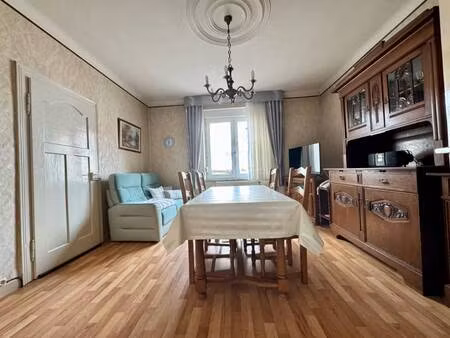 mlle. laurène dauphin