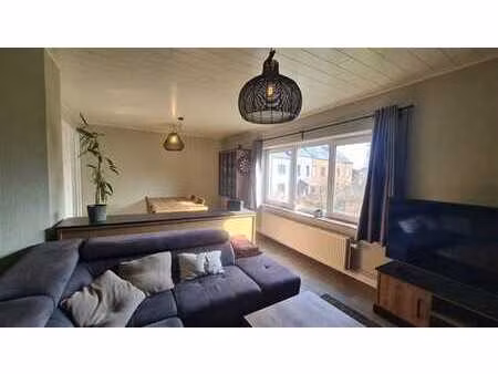 appartement 1 chàc avec jardin commun