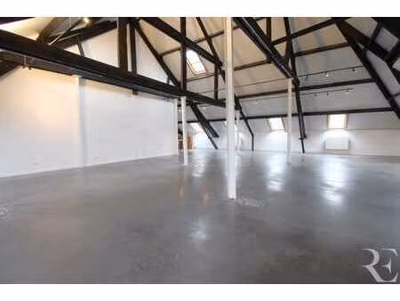 uccle calvoet – bureaux ± 165 m² interieur d'ilot + parking