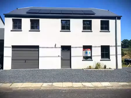 maison 4 façades avec garage