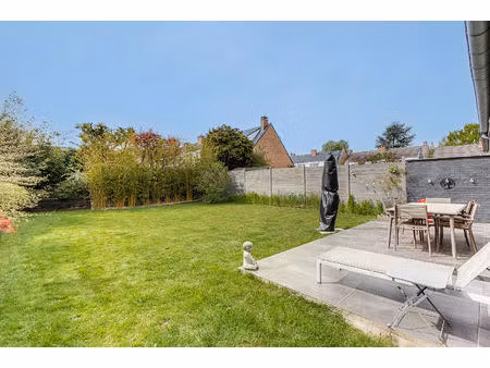 maison semi individuelle neuville en ferrain avec garage