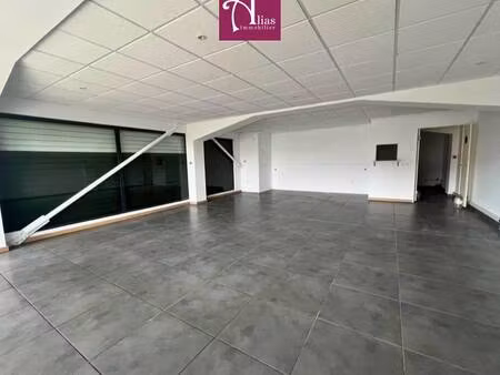 local commercial à louer