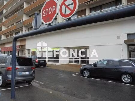 local commercial à louer