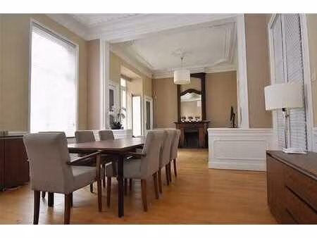 prestigieuse maison de maître à usage de bureaux