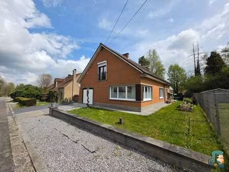 4 ch 2 sdb - rue recherchee