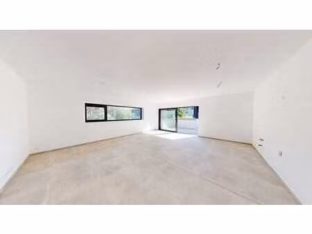 nouvel appartement situé sur les hauteurs de seraing