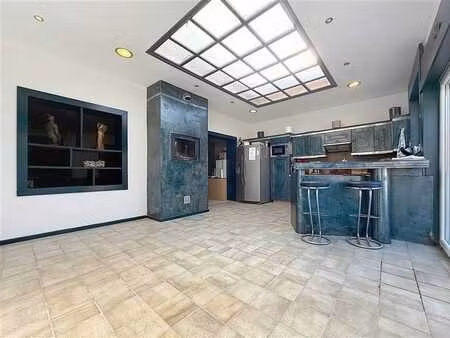 maison 4 chambres avec garage située proche de toutes les co