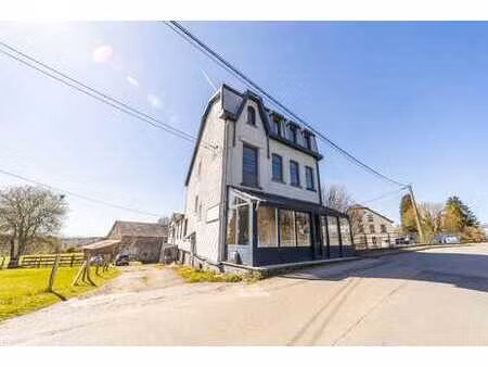 immeuble mixte 6ch à vendre à hockai