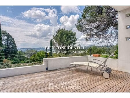 maison de luxe à vendre dans le quartier abbaye-la motte