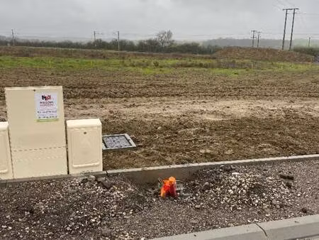 terrain constructible à vendre