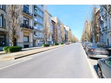 spacieux app 3 chambres dans une petite copropriété !