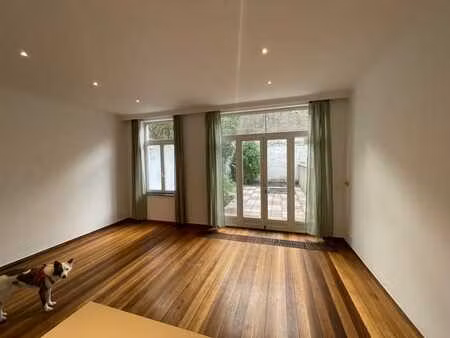 appartement 1 chambre à ixelles avec jardin