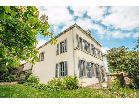 maison de luxe à vendre à mercurey