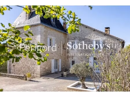 maison de luxe à vendre à brantôme