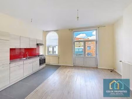 bel appartement lumineux- duplex-2ch-rénové- eu/otan