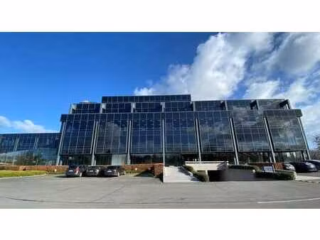 kortrijksesteenweg 1097 liberty