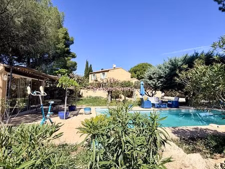 flayosc maison de charme avec piscine dans le village