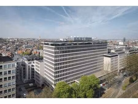 louise 235 - the platinum (subletting)