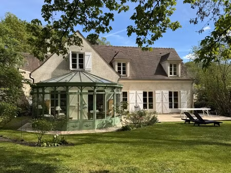maison de luxe à vendre à neauphle-le-château