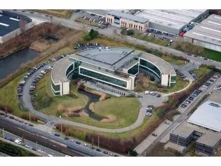 lenniksebaan 451 - the crescent