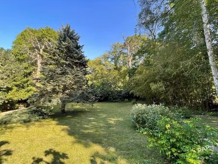 maison de luxe à vendre à vaucresson