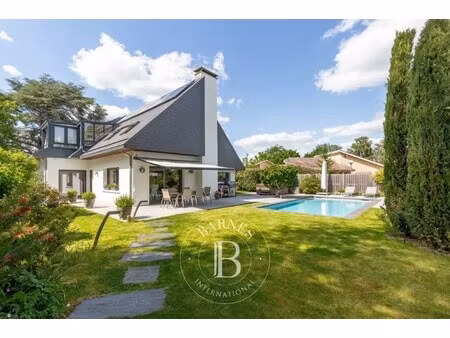 maison de luxe à vendre à fourqueux