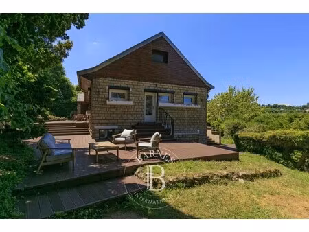 maison de luxe à vendre dans le quartier grandchamp