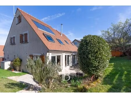 maison de luxe à vendre à mareil-marly