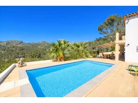 villa de luxe à vendre dans le quartier la treille