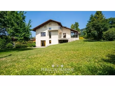 villa de luxe à vendre à vieugy