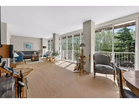 appartement de luxe à vendre dans le quartier grenier–point du jour