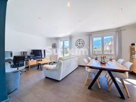 maison de luxe à vendre dans le quartier plaine et chatelet