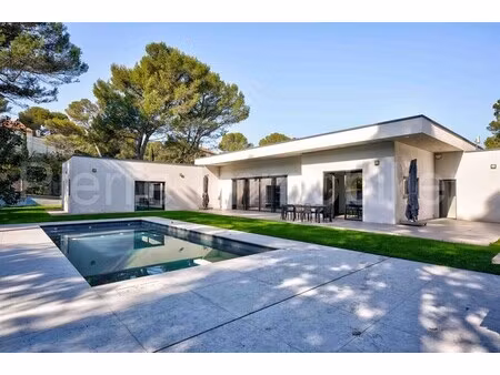 maison contemporaine à vendre à bouc-bel-air