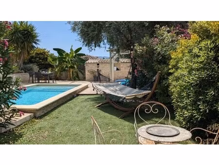 maison de luxe à vendre dans le quartier la croix rouge