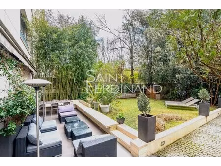 appartement de luxe à vendre dans le quartier ile de la jatte-parc d'orléans