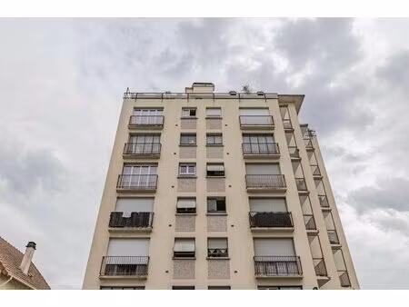 appartement 1 pièce de 30 m² à épinay-sur-seine