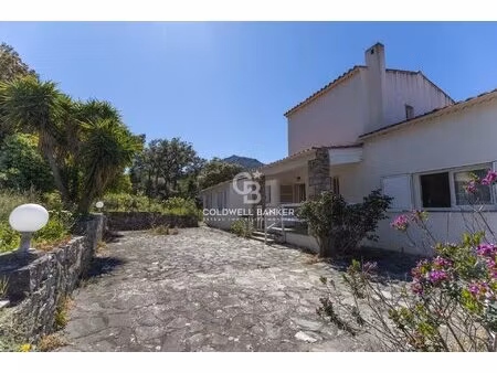 ile-rousse - maison t6 avec jardin & garage