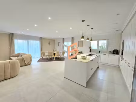 maison individuelle plain-pied meublée