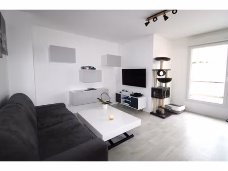 bonnieres sur seine - studio meuble - 26.82 m2