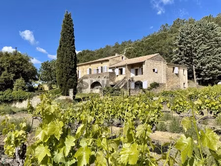 ferme à vendre à tresques