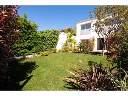 maison de luxe à vendre dans le quartier caudéran-barrière judaïque