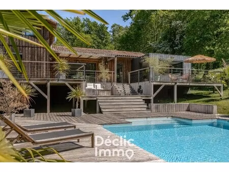 maison de luxe à vendre à latresne