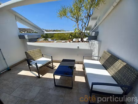 a louer - t2 meuble saint gilles les bains