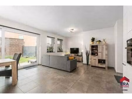 appartement de plain-pied avec jardin et garage à aalst