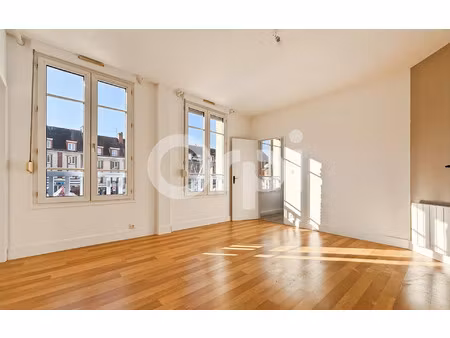 location appartement  m² t-2 à évreux  499 €