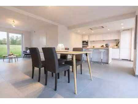 2 maisons 4ch à partir de 315 000 € peb a+/terr/jard