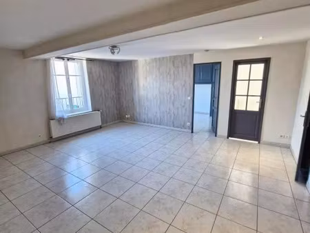 location maison 4 pièces 110 m² à charly (69390)