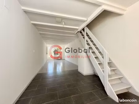 maison 9 pièces 181 m²