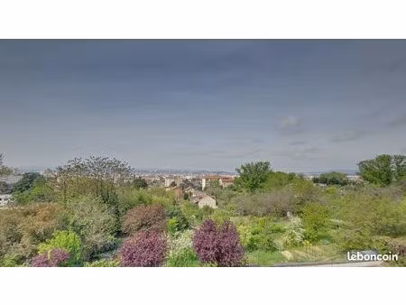 appartement 3 pièces 81 m²